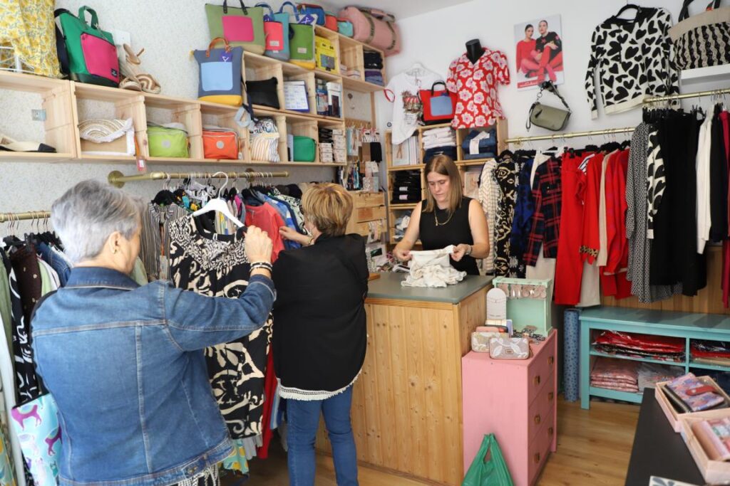 Tiendas de Moda de Avilés, Luz de Luz