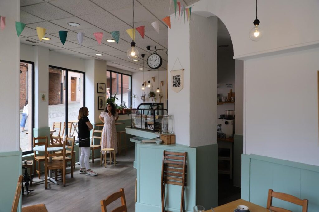 Cafeterías e Avilés: Mis Dulces 26