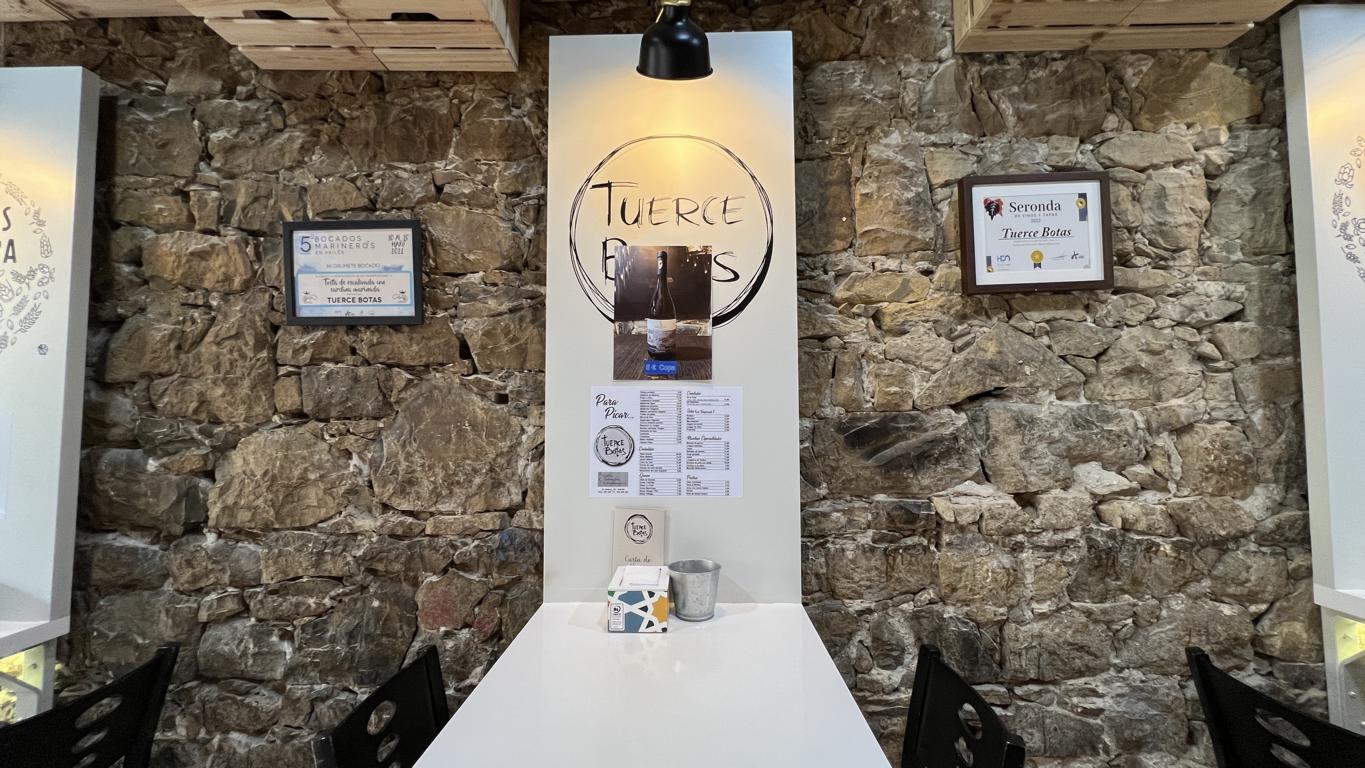Tuercebotas, Avilés