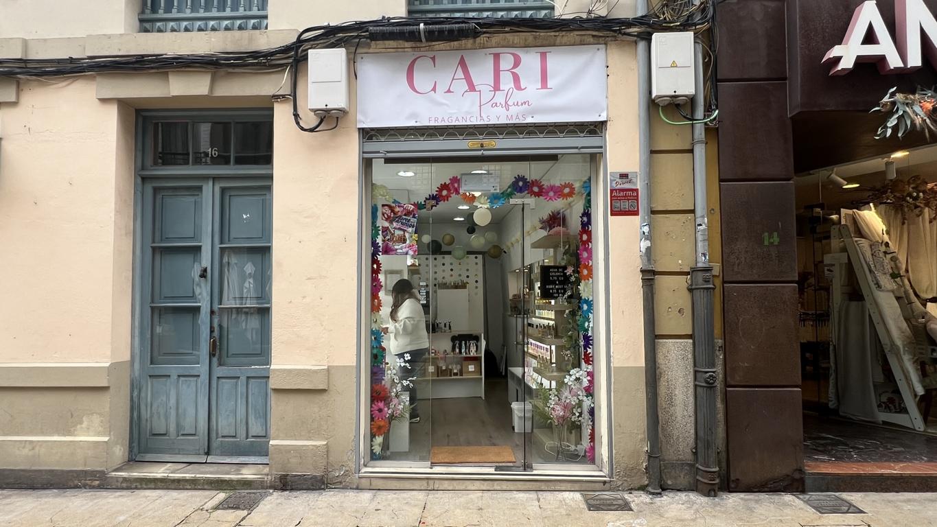Cari Parfum, escaparate