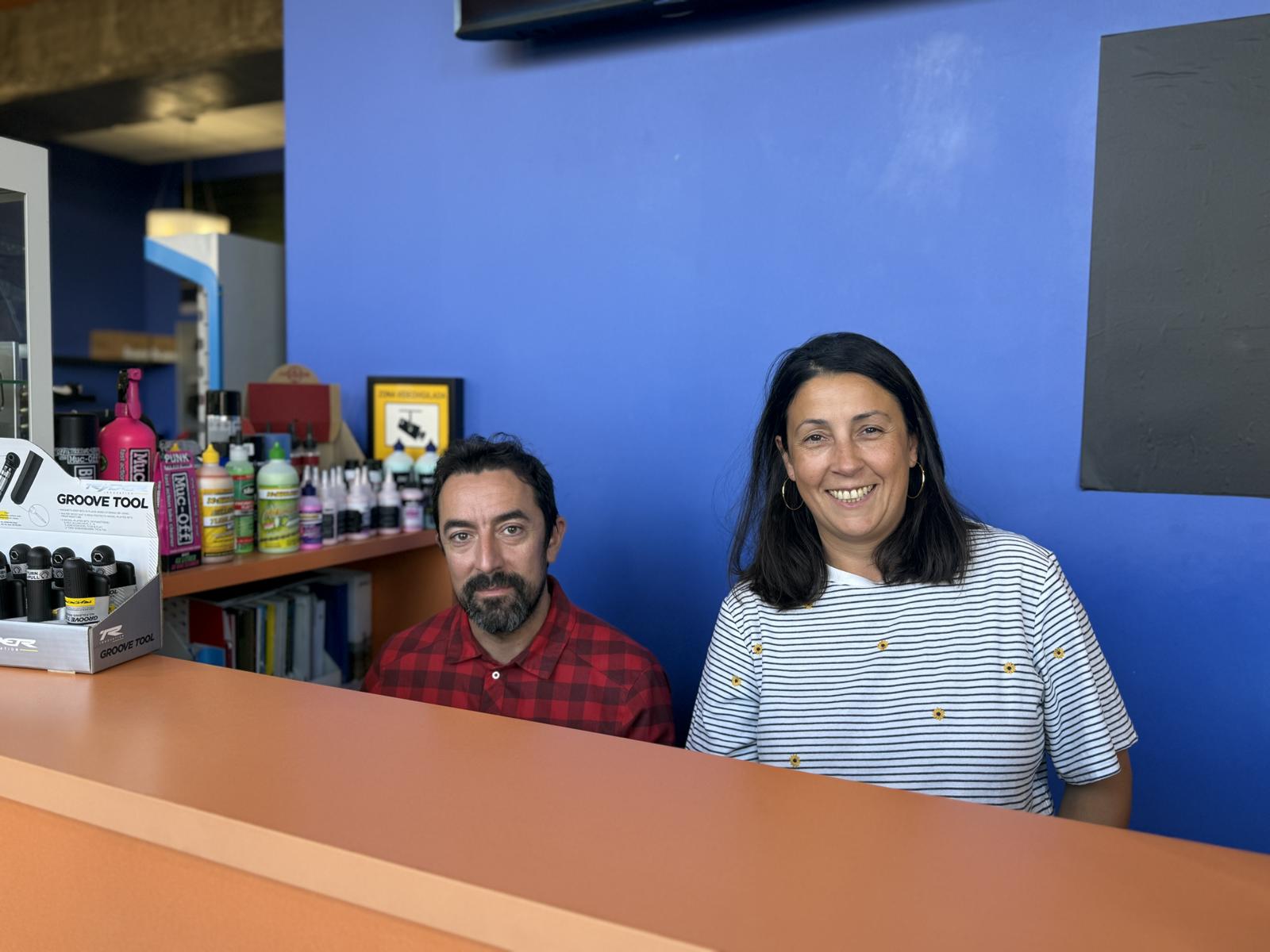 Force Bikes, Sandra y Chema